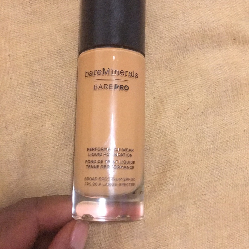 Bare minerals bare pro